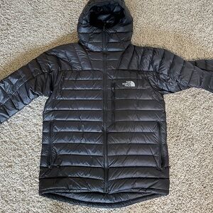 Men’s North Face Hooded Down Jacket